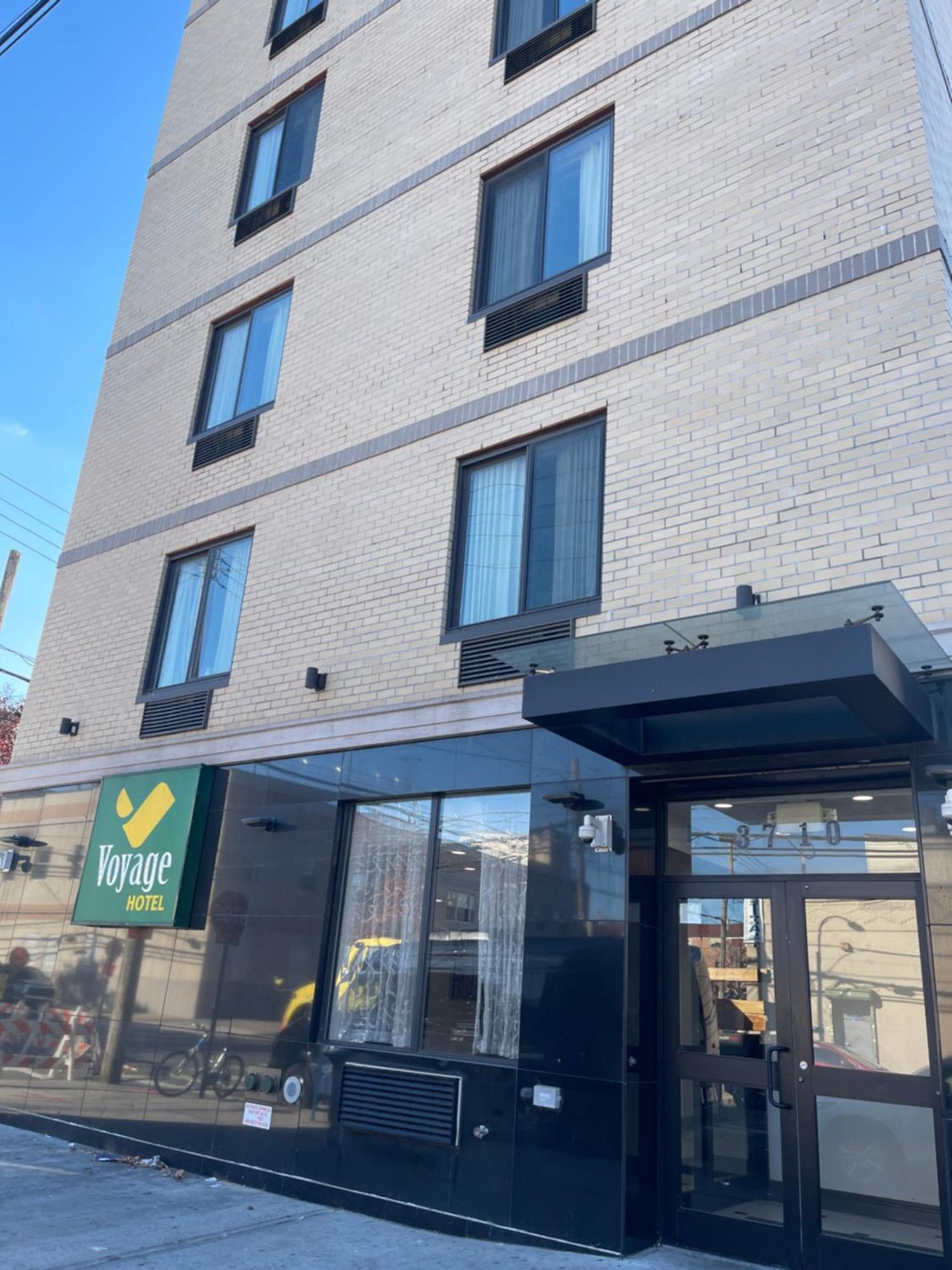 โวยาจ โฮเต็ล Hotel นิวยอร์ก ภายนอก รูปภาพ